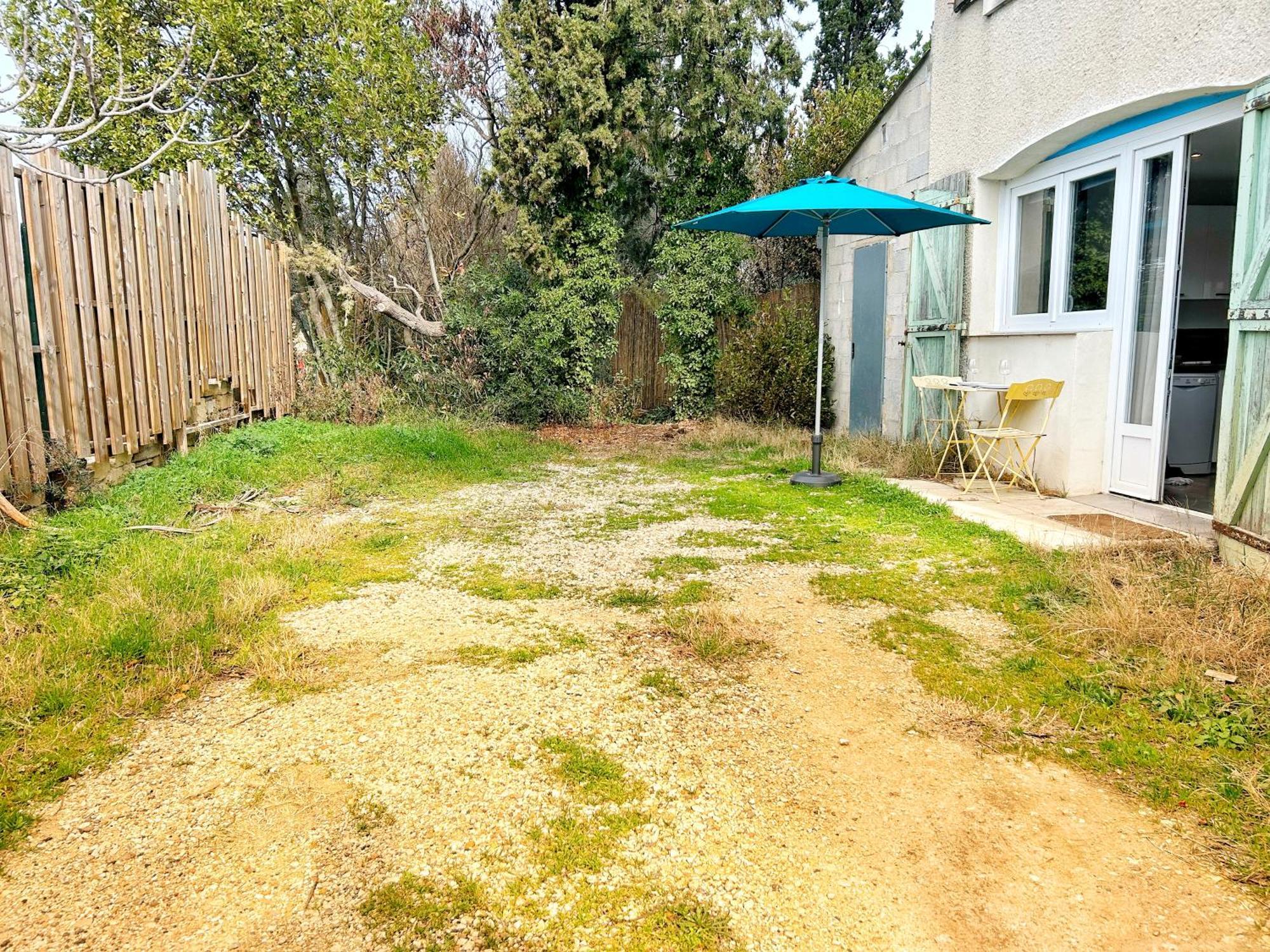 Doux Rouinet Cocoon Apartamento Fourques  Exterior foto